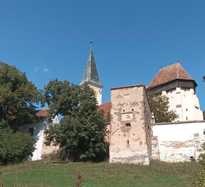 Die Kirchenburg von Bălcaciu (dt. Bulkesch)