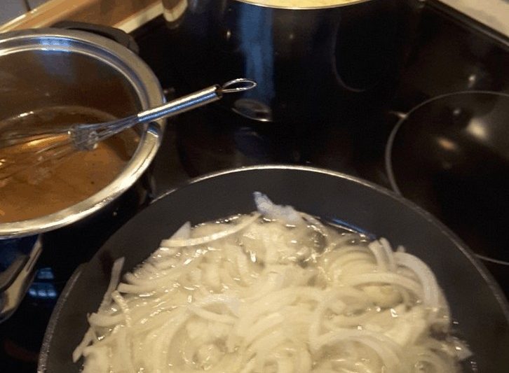 Gebräunte Zwiebel sind Pflicht